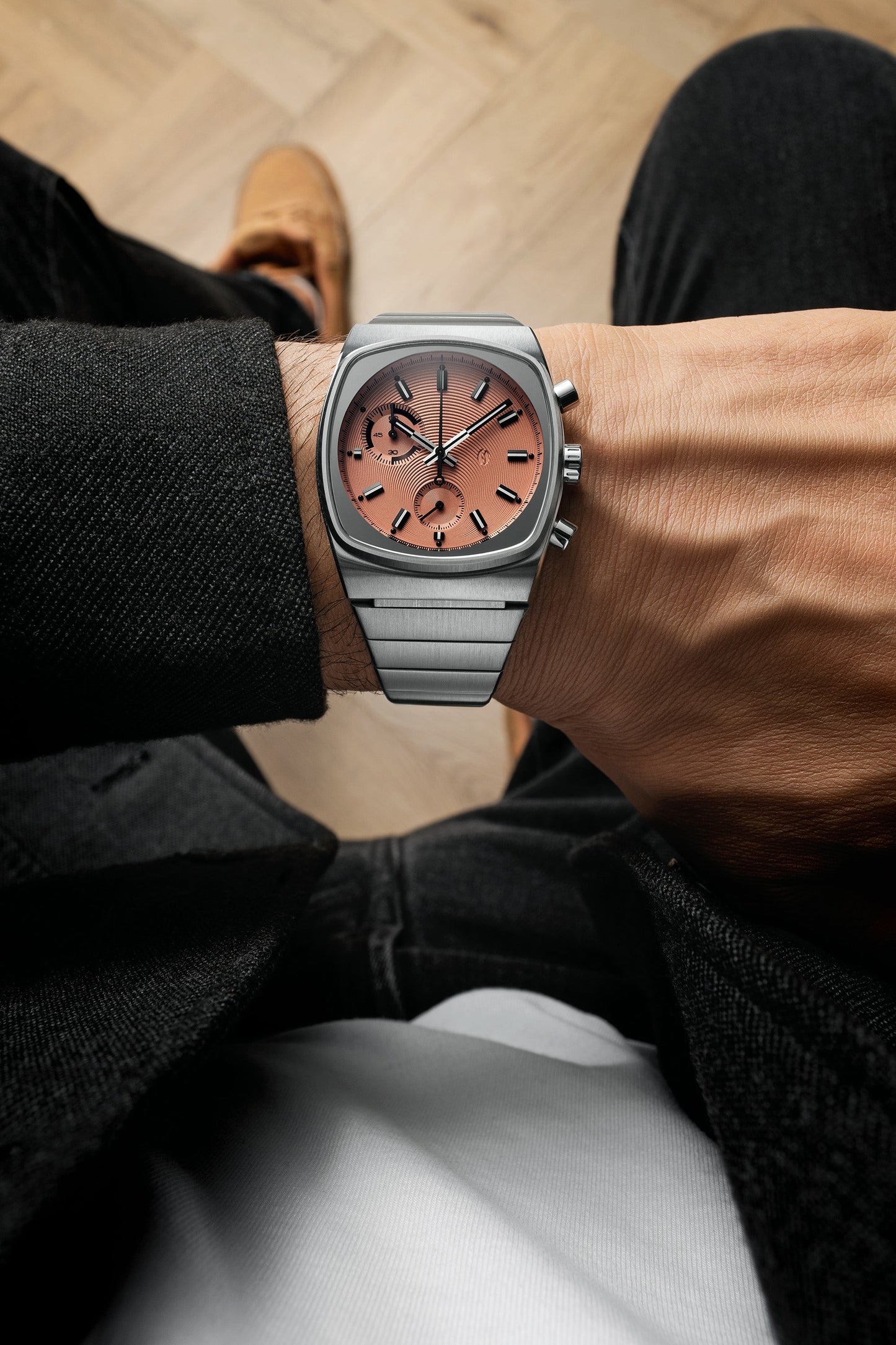 Metric Bloom Chronograph Timepiece