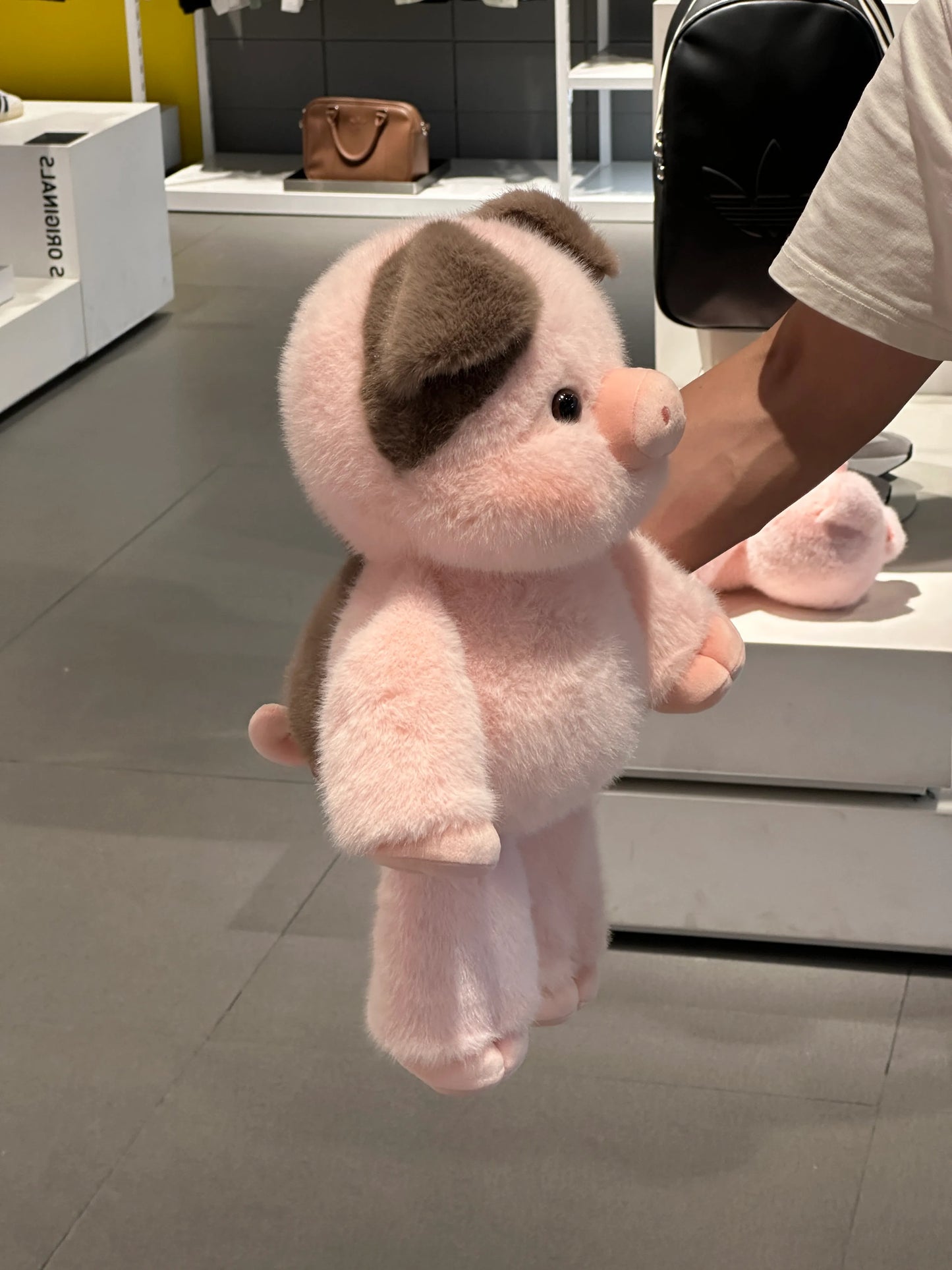 Pelúcia de Porquinho Fofo em Movimento