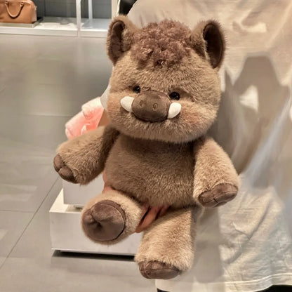 Adorável Pelúcia de Javali Selvagem
