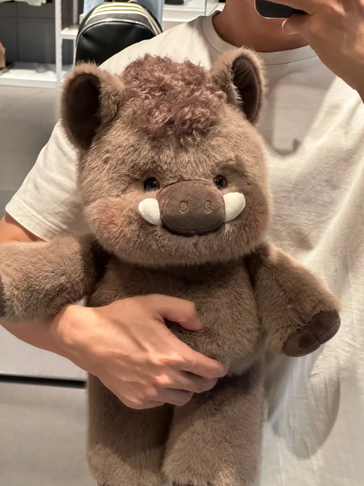 Adorável Pelúcia de Javali Selvagem