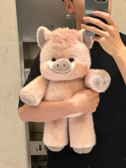 Adorável Pelúcia de Javali Selvagem