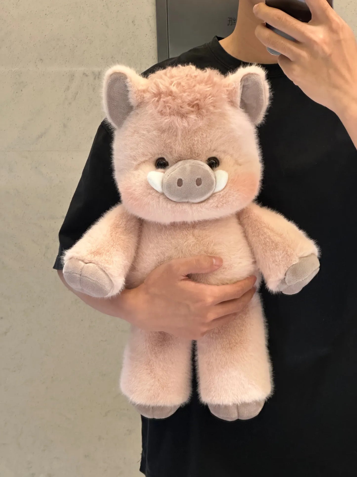 Adorável Pelúcia de Javali Selvagem