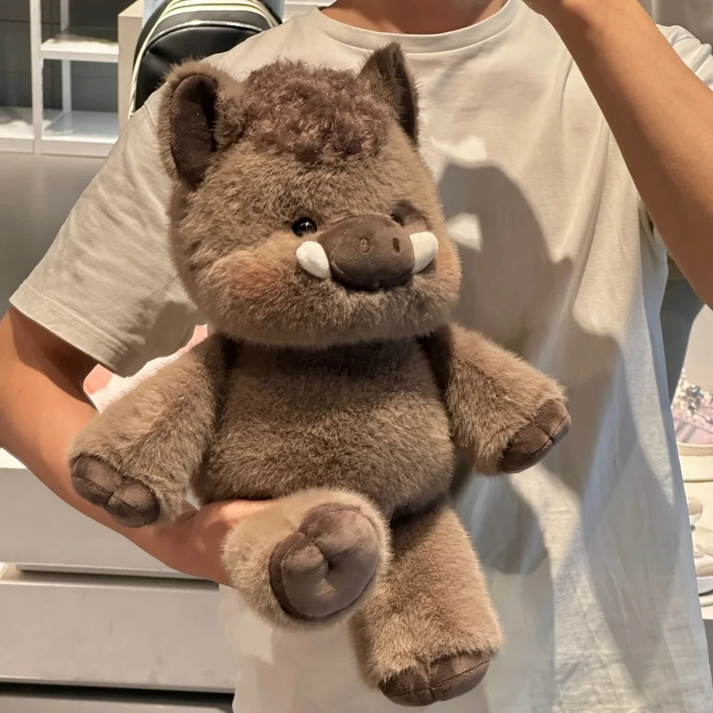 Adorável Pelúcia de Javali Selvagem