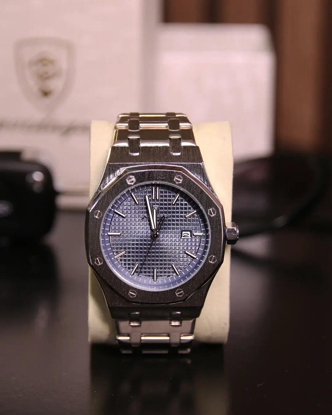 Luvieno Signature: Monarch®