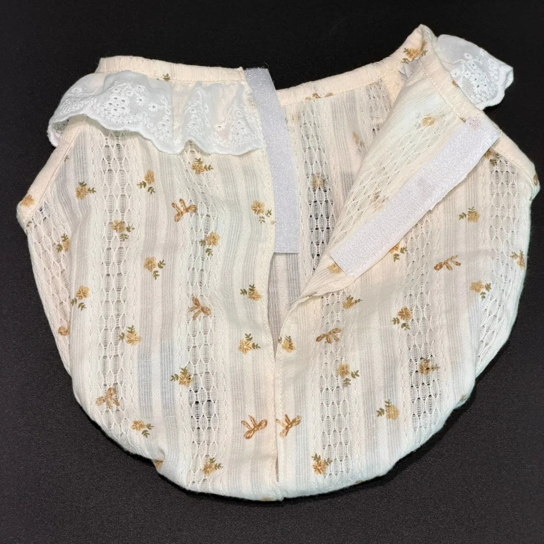 Vestido Romper Vintage de Pelúcia com Renda Floral (Somente o Vestido)